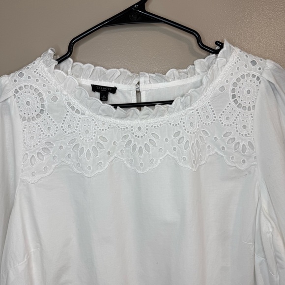 Talbots White Eyelet Lace Blouse Top Feminine 3/4 Sleeve Women’s LP (runs small) - Picture 4 of 9